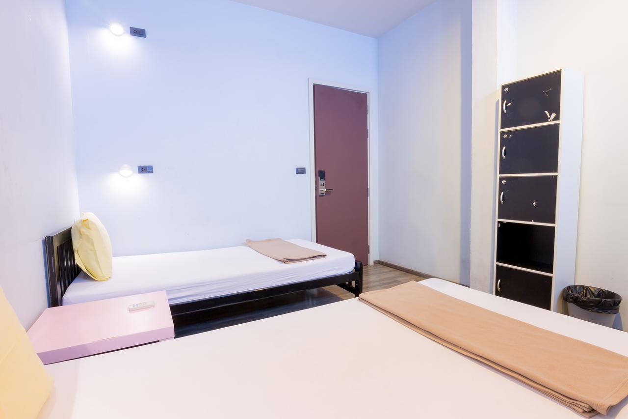 Oldtown Hostel Bangkok Eksteriør billede