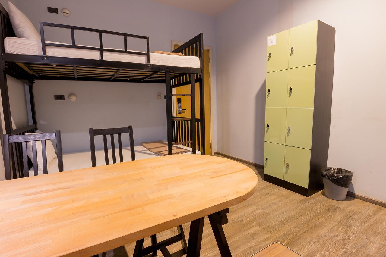Oldtown Hostel Bangkok Eksteriør billede
