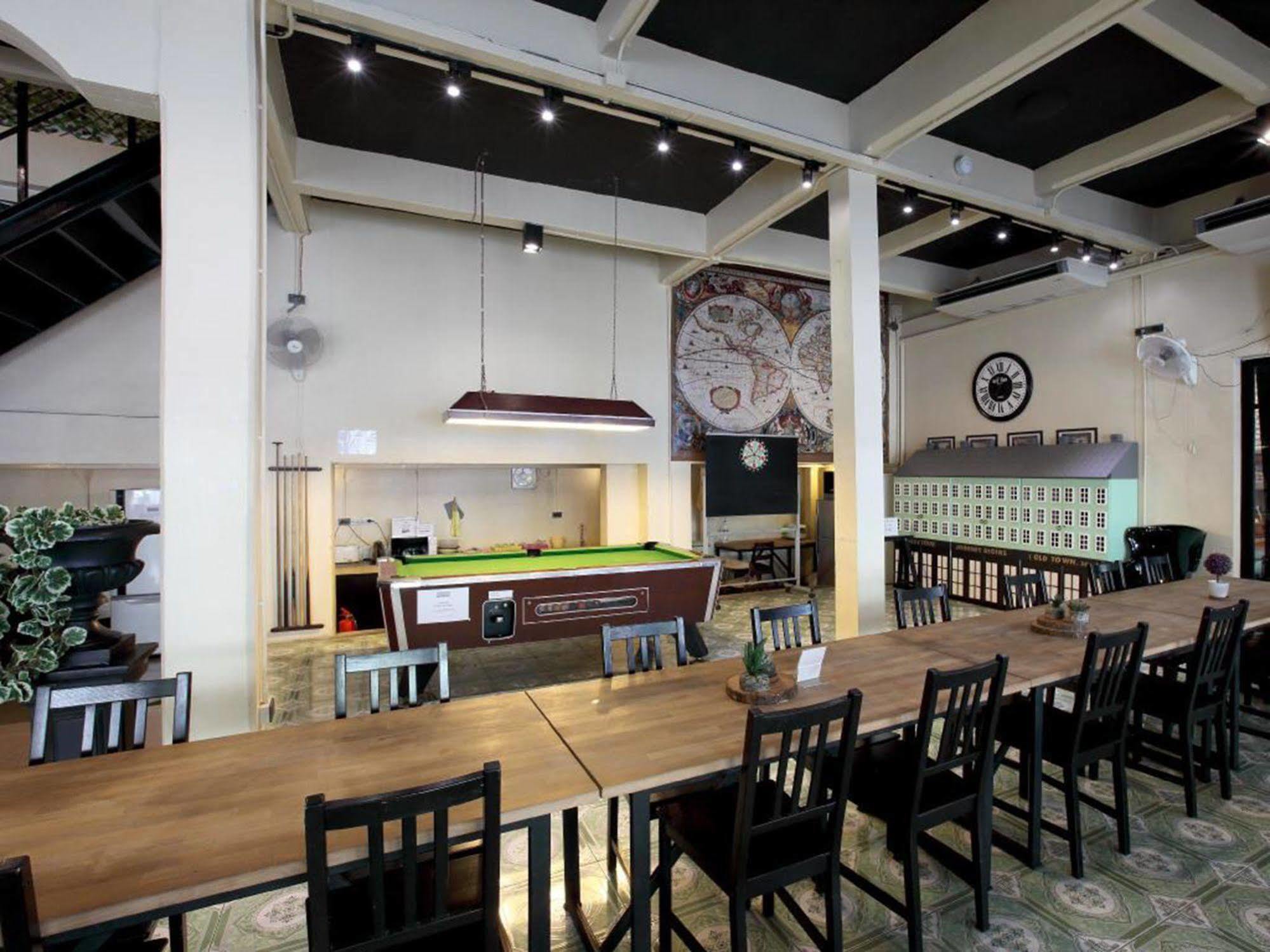 Oldtown Hostel Bangkok Eksteriør billede